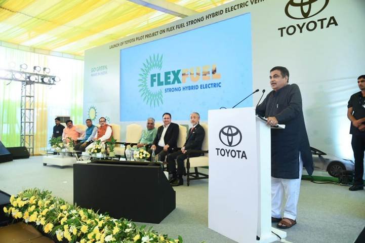 Gadkari Launches first of its kind pilot project on Flexi-Fuel Strong Hybrid Electric Vehicles