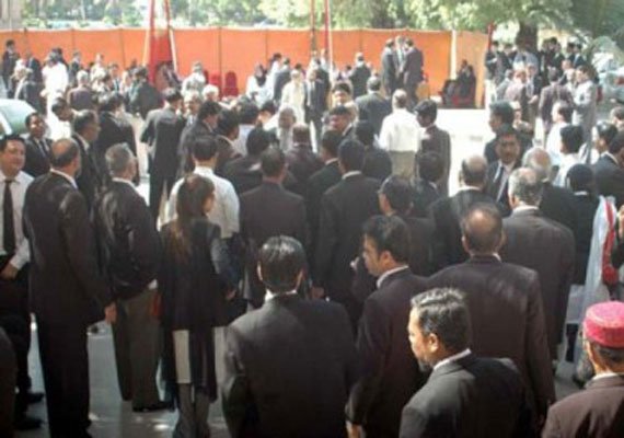 Sambalpur lawyers resume work after 22 days stalemate