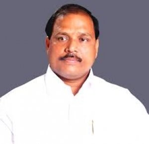 ବିଧାୟକଙ୍କ ଗୁରୁପୂଜନ : ଗୁରୁଙ୍କ ପାଦ ଧୋଇଲେ, ପ୍ରଣାମ କଲେ