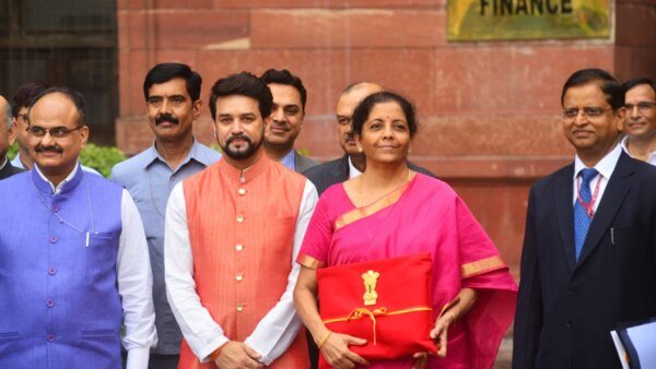 ବଜେଟ୍ ୨୦୧୯ : ରେଳ ଭିତ୍ତିଭୂମି ପାଇଁ ଖର୍ଚ୍ଚ ହେବ ୫୦ ଲକ୍ଷ କୋଟି